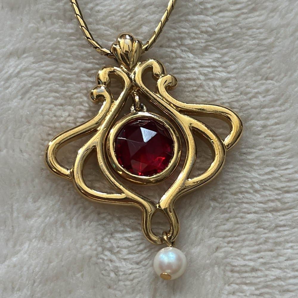 Monet ruby fashion gold tone choker necklace